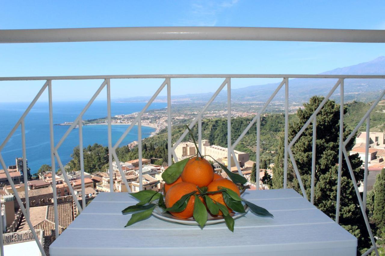 Hotel Mediterranee Taormina Exterior photo