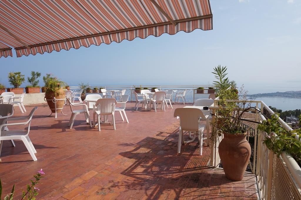 Hotel Mediterranee Taormina Exterior photo