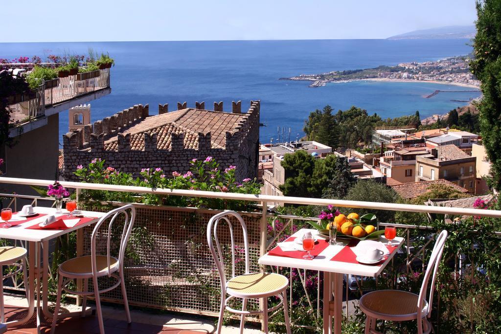 Hotel Mediterranee Taormina Exterior photo